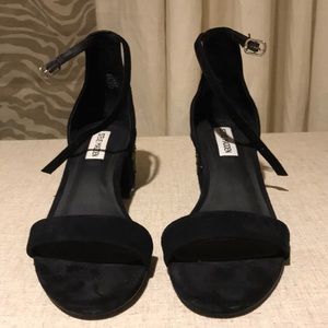 Steve Madden Inca Embroidered Heels